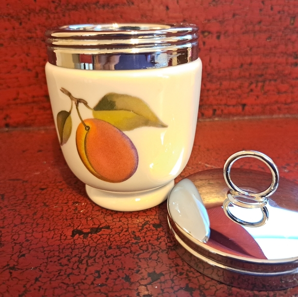 ROYAL WORCESTER King Size Egg Coddler & Lid Evesham Gold - Picture 4 of 5